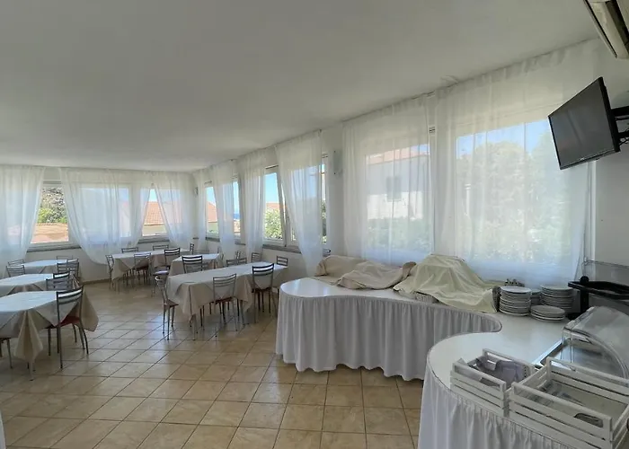 L'ogliera Hotell Pomonte