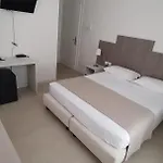 L'ogliera Hotell 3*