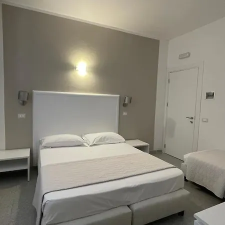 L'ogliera Szálloda 3*