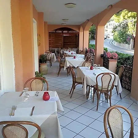 L'ogliera 3*